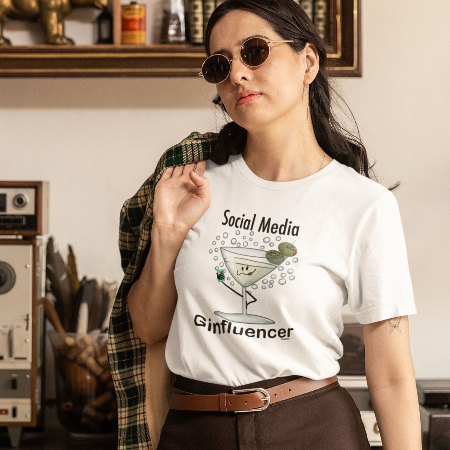 Social Media Ginfluencer T-Shirt | Funny Cocktail Pun Graphic Tee | Dirty Martini Humor Shirt | Unisex Alcohol Lover Gift | Gin Tee for Adults | Drink Pun Shirt