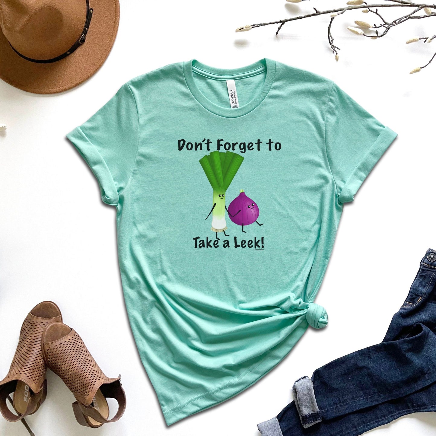 Don't Forget to Take a Leek T-Shirt | Funny Vegetable Pun Tee | Onion & Leek Graphic Shirt | Adult Unisex Humor Tee | Plant Lover Gift | Foodie Joke Shirt