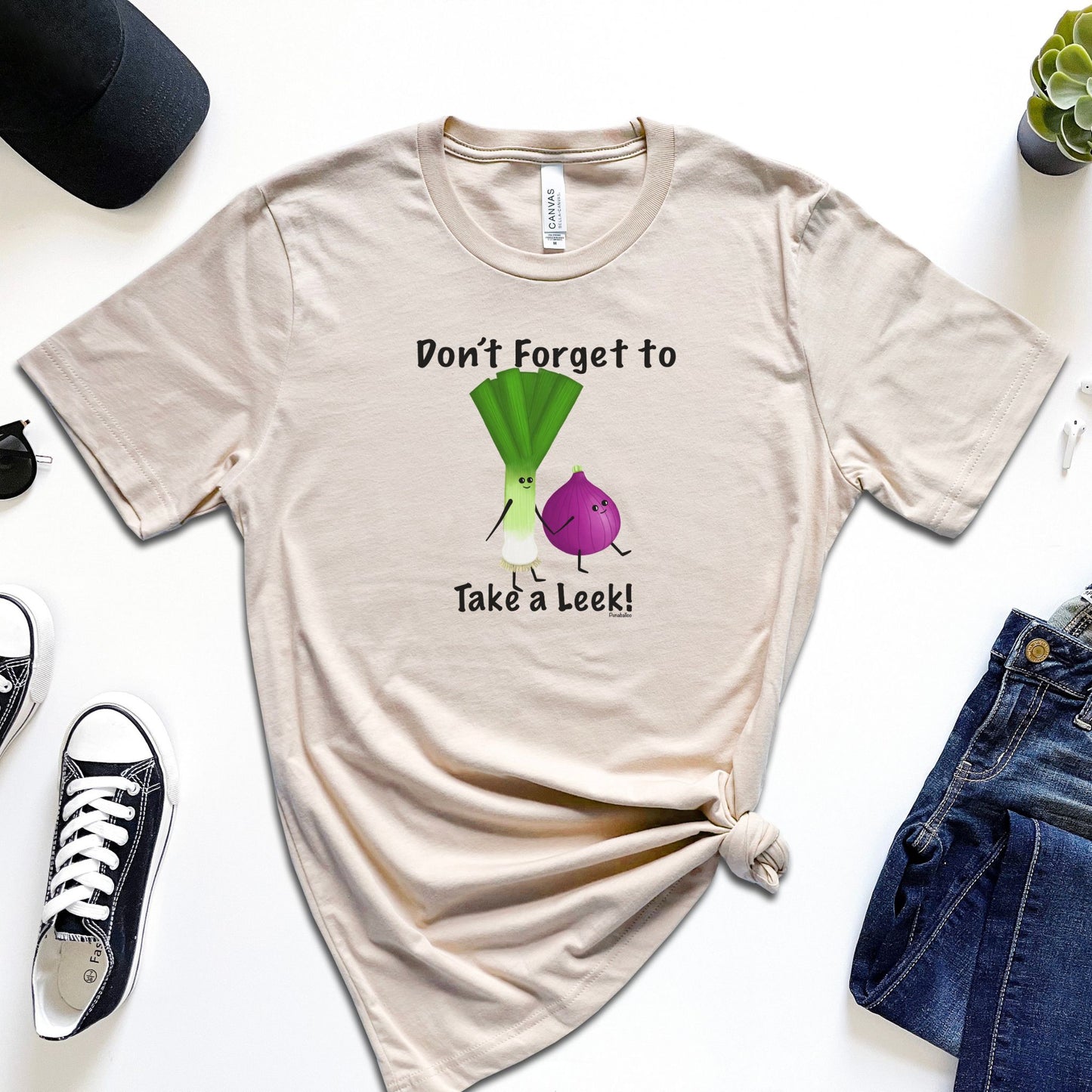Don't Forget to Take a Leek T-Shirt | Funny Vegetable Pun Tee | Onion & Leek Graphic Shirt | Adult Unisex Humor Tee | Plant Lover Gift | Foodie Joke Shirt